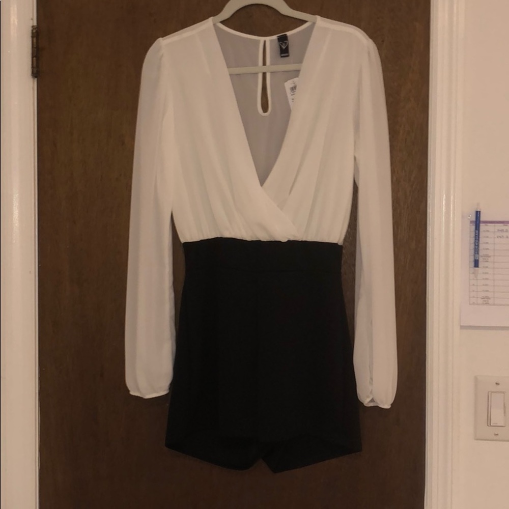 Long Sleeve Deep V Neck Romper NWT